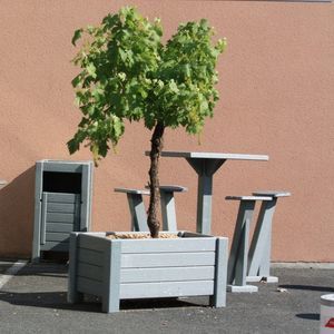 fioriera in plastica riciclata