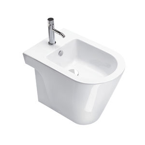 bidet in ceramica