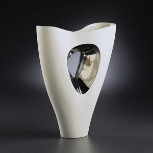 vaso contemporaneo