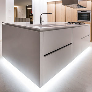 isola cucina per uso residenziale
