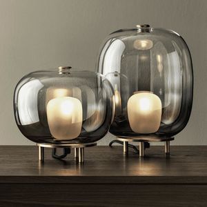 lampada da tavolo 1