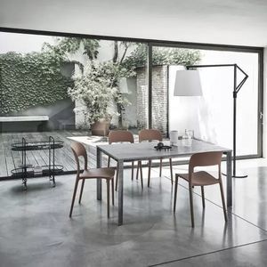 tavolo contemporaneo 1