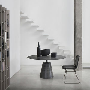 tavolo contemporaneo 1