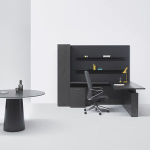 postazione di lavoro per ufficio 1