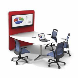 scrivania multimedia