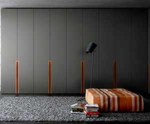 armadio contemporaneo 1