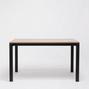 tavolo contemporaneo