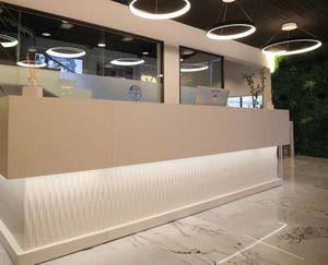 banco reception d'angolo