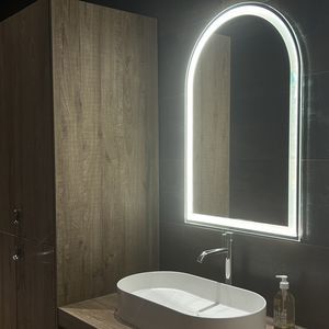 specchio a muro