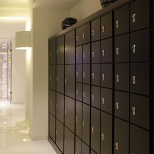 armadietto di deposito in acciaio 1