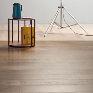 parquet multistrato / da incollare / flottante / in quercia