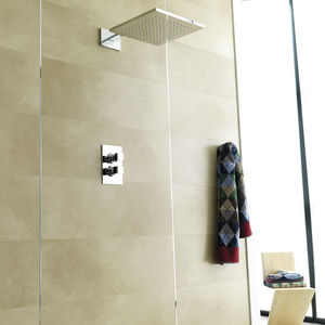 profilo decorativo di ottone