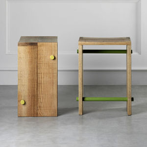 sgabello moderno / in legno / con poggiapiedi