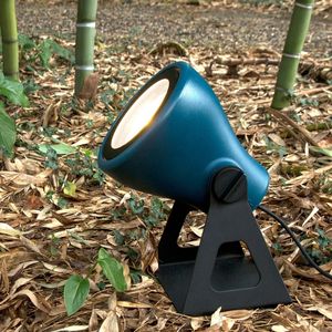 lampada da pavimento