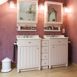 mobile con lavabo per uso residenziale 1