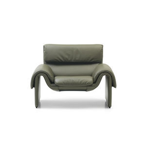 poltrona contemporanea