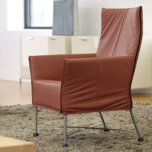 poltrona contemporanea