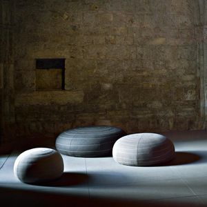 pouf contemporaneo