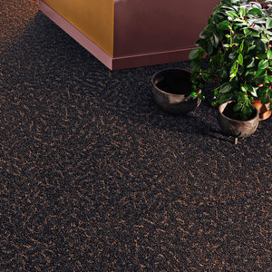 moquette a quadrotte