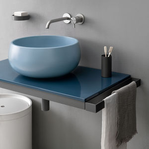 piano lavabo in ceramica