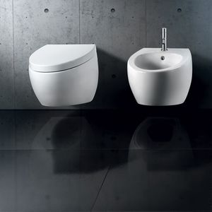 bidet sospeso