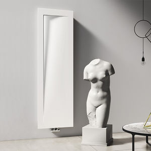 radiatore ad acqua calda / in acciaio / moderno / a bassa temperatura