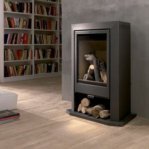 stufa a legna / in metallo / moderna / 12 kW