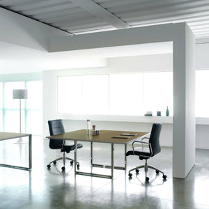 tavolo da riunione contemporaneo
