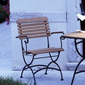sedia da giardino contemporanea 1