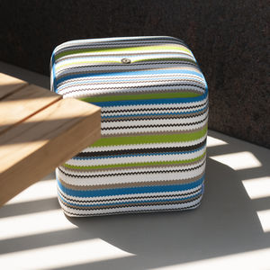 pouf contemporaneo
