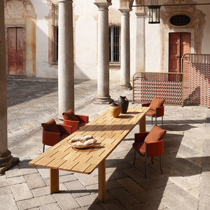 tavolo contemporaneo 1