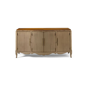 credenza in stile