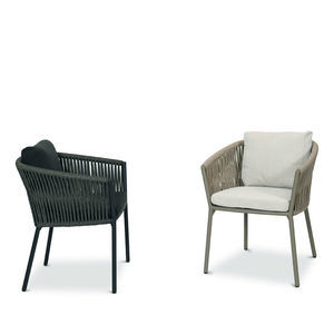 sedia da giardino contemporanea