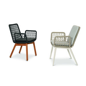 sedia da giardino contemporanea