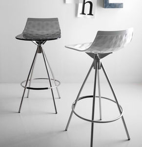 sedia alta contemporanea 1