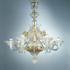 lampadario stile veneziano