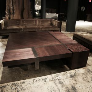 tavolino basso contemporaneo