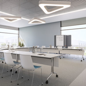 tavolo da lavoro contemporaneo