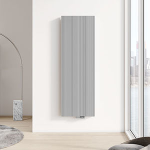 scaldasalviette ad acqua calda