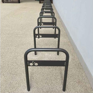 poggia-biciclette a pavimento