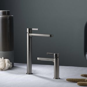 miscelatore per lavabo 1