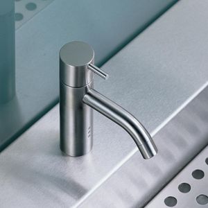 miscelatore per lavabo 1