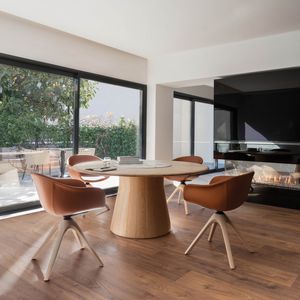 sedia contemporanea 1