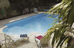 piscina in cassaforma in polimero / interrata / in calcestruzzo / da esterno