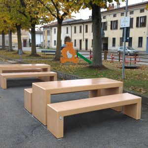 set tavolo e panca moderno
