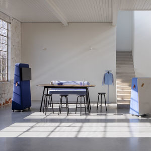 sgabello contemporaneo