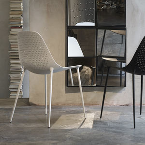 sedia contemporanea