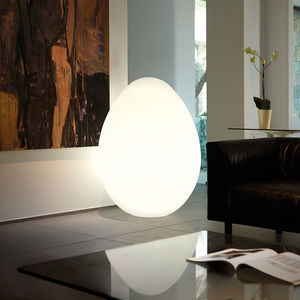 lampada da pavimento / moderna / in polietilene / da interno