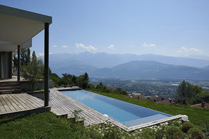 piscina a straripamento 1