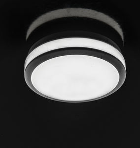 luce LED 1